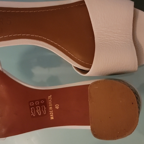 Shoes - Picture 2 of 2